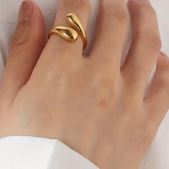 Kpop Style Ring 14k Plated Polish Surface Adjustable Wrap Ring - Picture 3 of 3